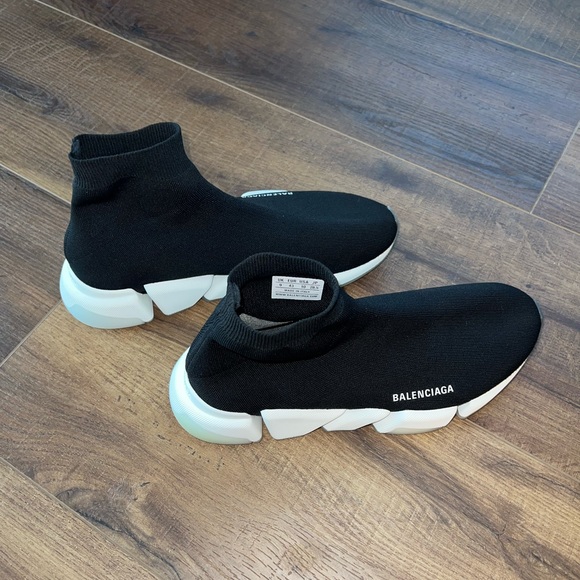 Balenciaga Speed 2.0 Clear Sole Recycled Knit Sneakers - Picture 5 of 10